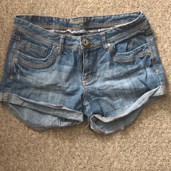 Pants - Jean shorts